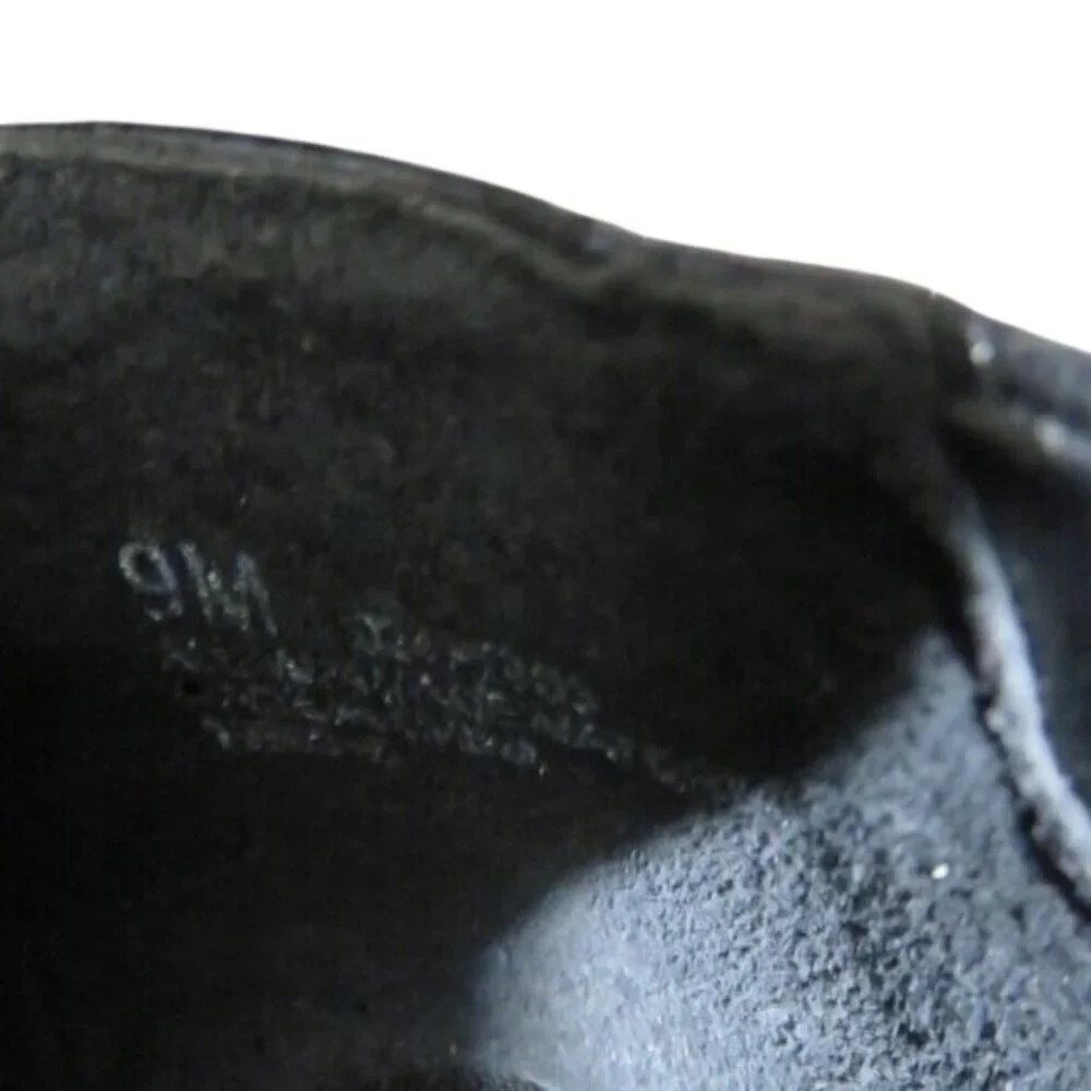 Liz Baker Classic Black Leather Block Chunky Heels Slip On dress shoes size 9